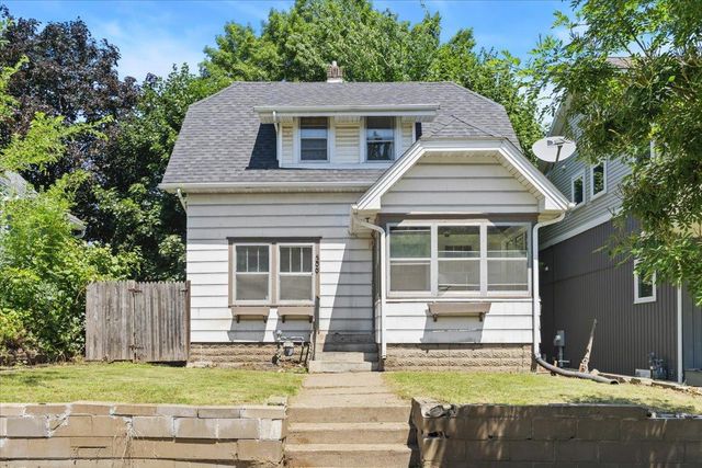 399 Curtice Street E, Saint Paul, MN 55107