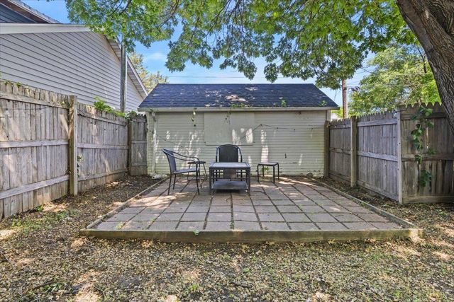 399 Curtice Street E, Saint Paul, MN 55107
