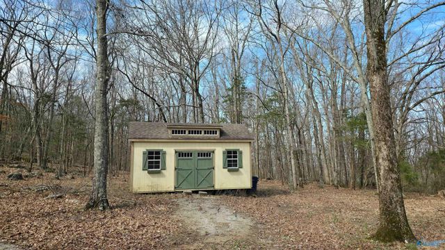 600 Lewis Mountain Road, New Market, AL 35761