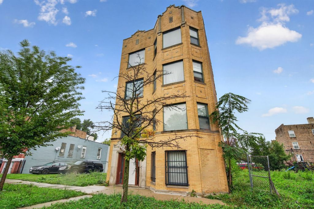 1851 S Harding Avenue, Chicago, IL 60623 — photo 3