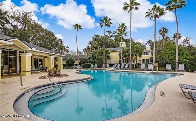 1800 THE GREENS Way 302, Jacksonville Beach, FL 32250