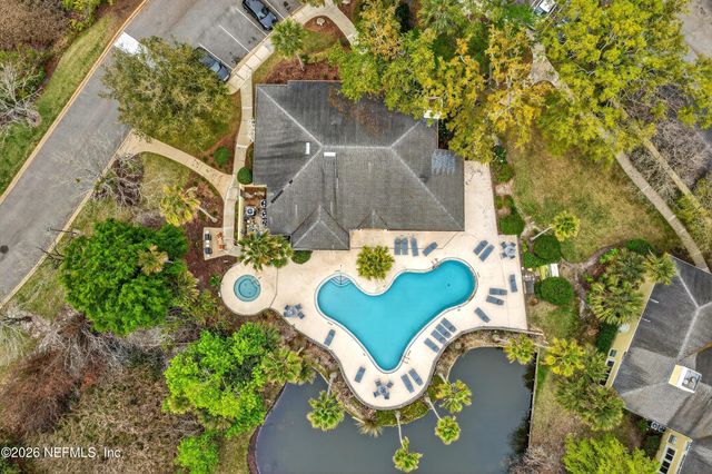 1800 THE GREENS Way 302, Jacksonville Beach, FL 32250