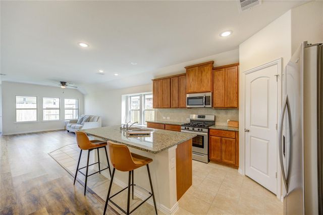 224 Catalina Cove Drive, Katy, TX 77493