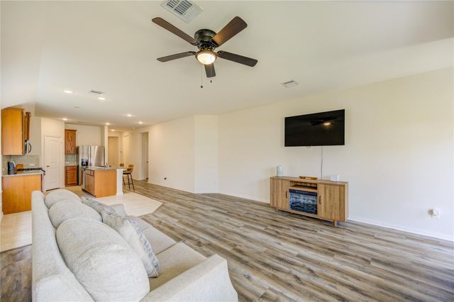 224 Catalina Cove Drive, Katy, TX 77493