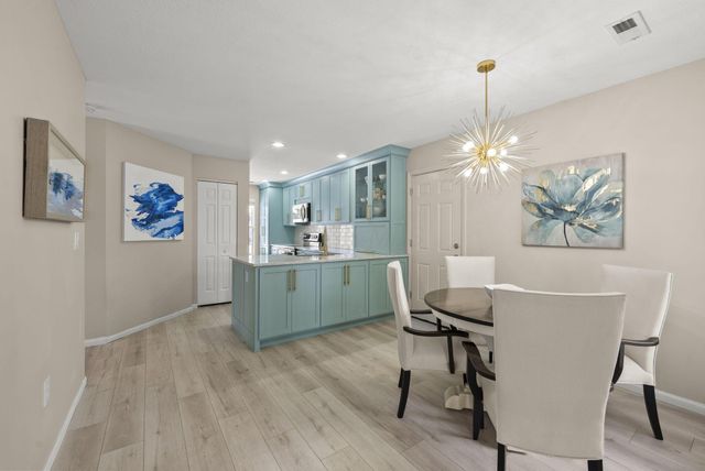 3651 Colonial Drive, Hilliard, OH 43026