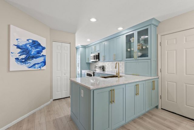 3651 Colonial Drive, Hilliard, OH 43026