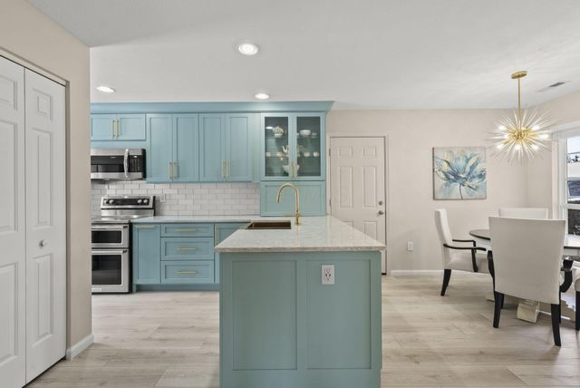 3651 Colonial Drive, Hilliard, OH 43026