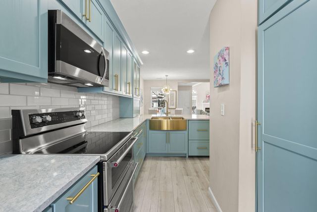 3651 Colonial Drive, Hilliard, OH 43026