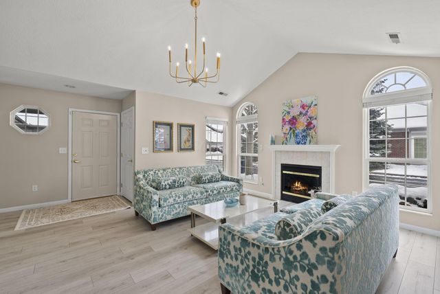 3651 Colonial Drive, Hilliard, OH 43026