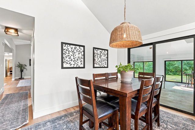 19800 W Briar Ridge DRIVE, Brookfield, WI 53045