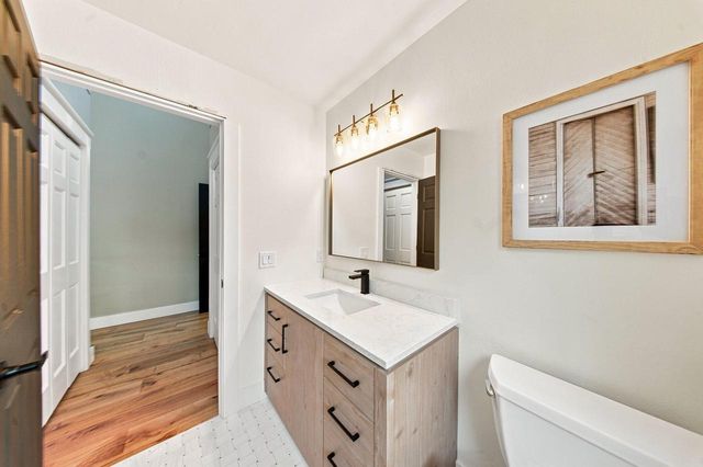 19800 W Briar Ridge DRIVE, Brookfield, WI 53045