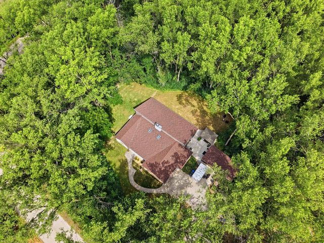 19800 W Briar Ridge DRIVE, Brookfield, WI 53045