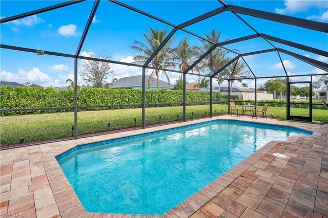 1627 SW 14th ST, Cape Coral, FL 33991
