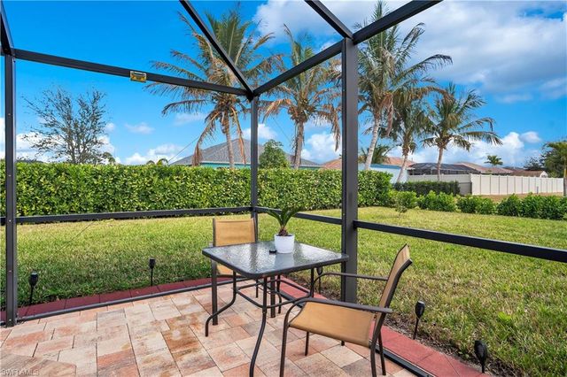 1627 SW 14th ST, Cape Coral, FL 33991