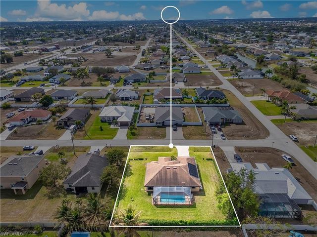 1627 SW 14th ST, Cape Coral, FL 33991