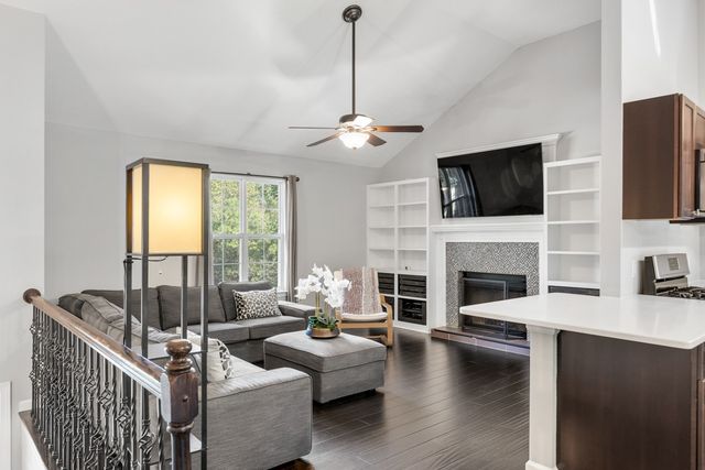 7408 Meadowwood Way, Fairview, TN 37062
