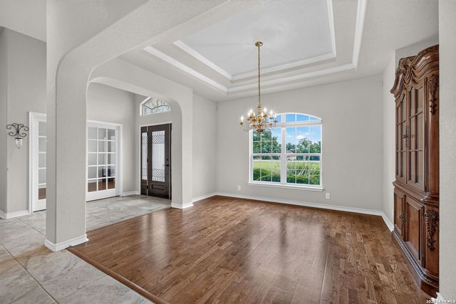 7261 KEENELAND DR, Boerne, TX 78015