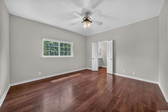 7261 KEENELAND DR, Boerne, TX 78015
