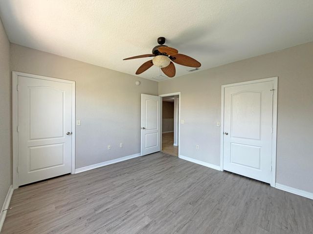 132 SW Peacock Boulevard 17-206, Port St Lucie, FL 34986