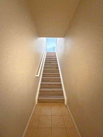 132 SW Peacock Boulevard 17-206, Port St Lucie, FL 34986