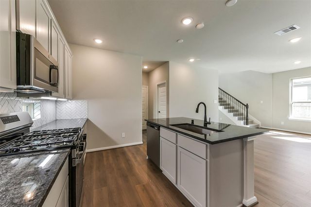 4214 Red Cedar Ring Lane, Pinehurst, TX 77362