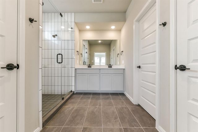 4214 Red Cedar Ring Lane, Pinehurst, TX 77362