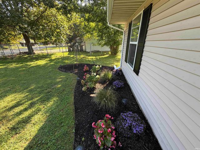 905 W Cardinal Court, Bloomington, IN 47403