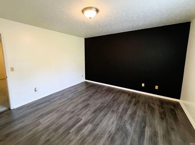 905 W Cardinal Court, Bloomington, IN 47403