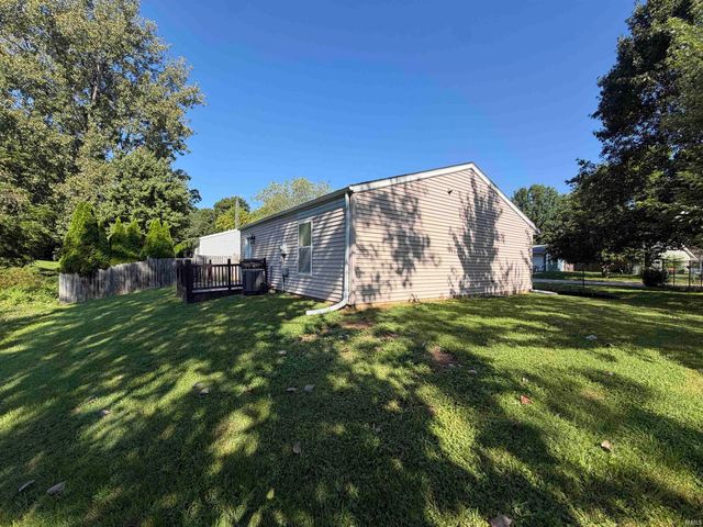 905 W Cardinal Court, Bloomington, IN 47403