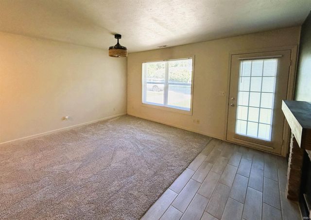 905 W Cardinal Court, Bloomington, IN 47403