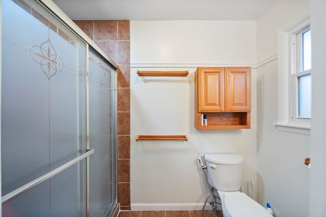 8 Hampton Court, Mundelein, IL 60060