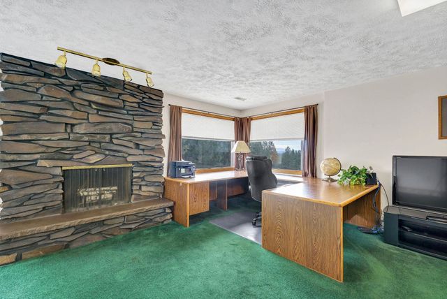 23626 N Perry Rd, Colbert, WA 99005