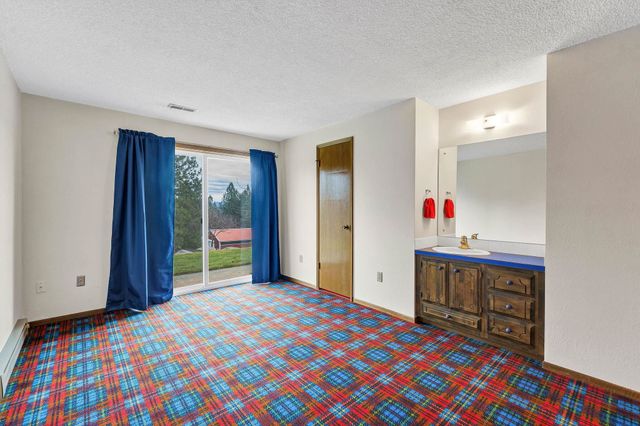 23626 N Perry Rd, Colbert, WA 99005