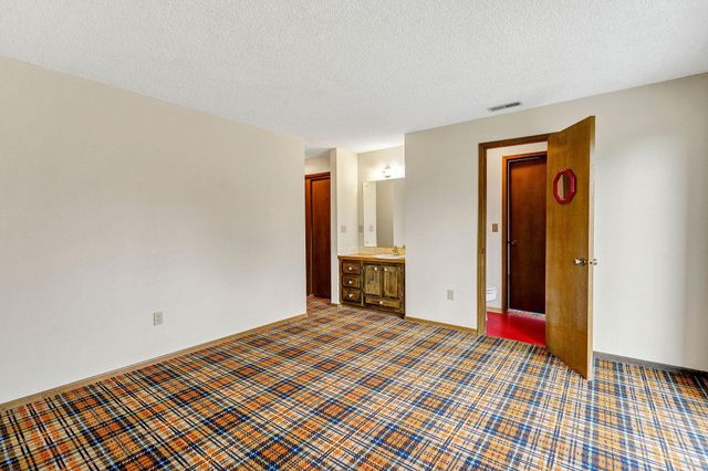 23626 N Perry Rd, Colbert, WA 99005