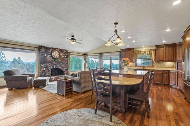 23626 N Perry Rd, Colbert, WA 99005