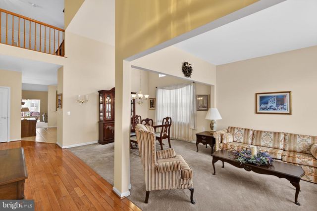 2852 DONEGAL DR, Macungie, PA 18062