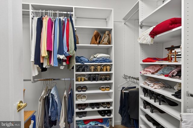 2852 DONEGAL DR, Macungie, PA 18062