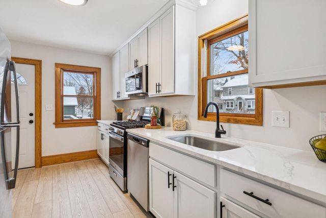 1458 Juliet Avenue, Saint Paul, MN 55105