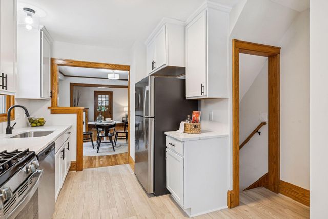 1458 Juliet Avenue, Saint Paul, MN 55105