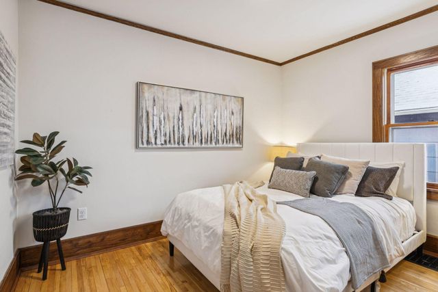 1458 Juliet Avenue, Saint Paul, MN 55105