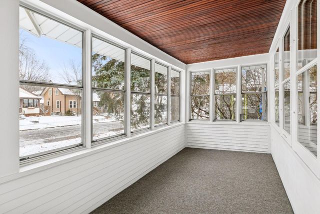 1458 Juliet Avenue, Saint Paul, MN 55105