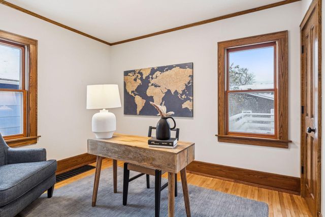 1458 Juliet Avenue, Saint Paul, MN 55105