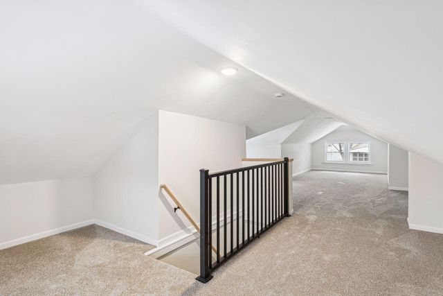 1458 Juliet Avenue, Saint Paul, MN 55105