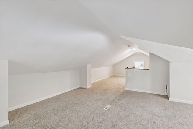 1458 Juliet Avenue, Saint Paul, MN 55105