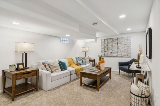 1458 Juliet Avenue, Saint Paul, MN 55105