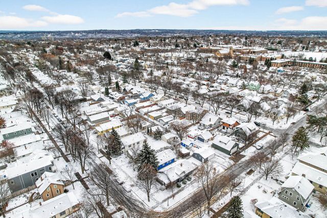 1458 Juliet Avenue, Saint Paul, MN 55105