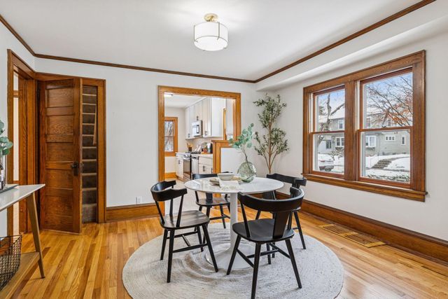 1458 Juliet Avenue, Saint Paul, MN 55105