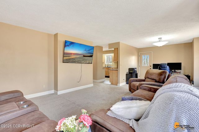 3860 N Engstrom Road, Wasilla, AK 99654