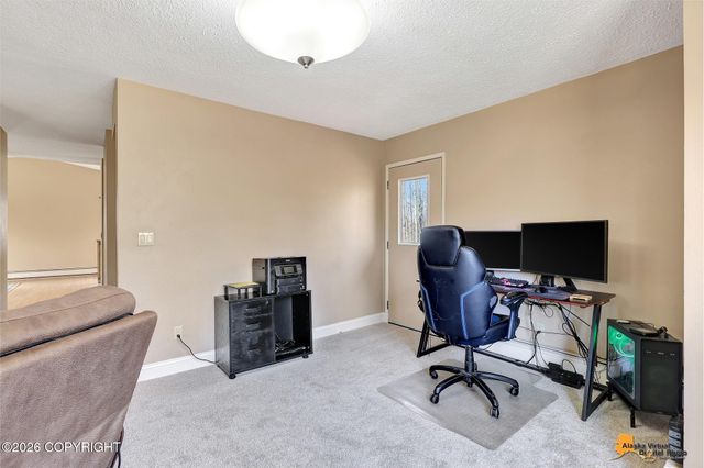 3860 N Engstrom Road, Wasilla, AK 99654