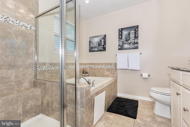 36 ROCKDALE DR, Seven Valleys, PA 17360